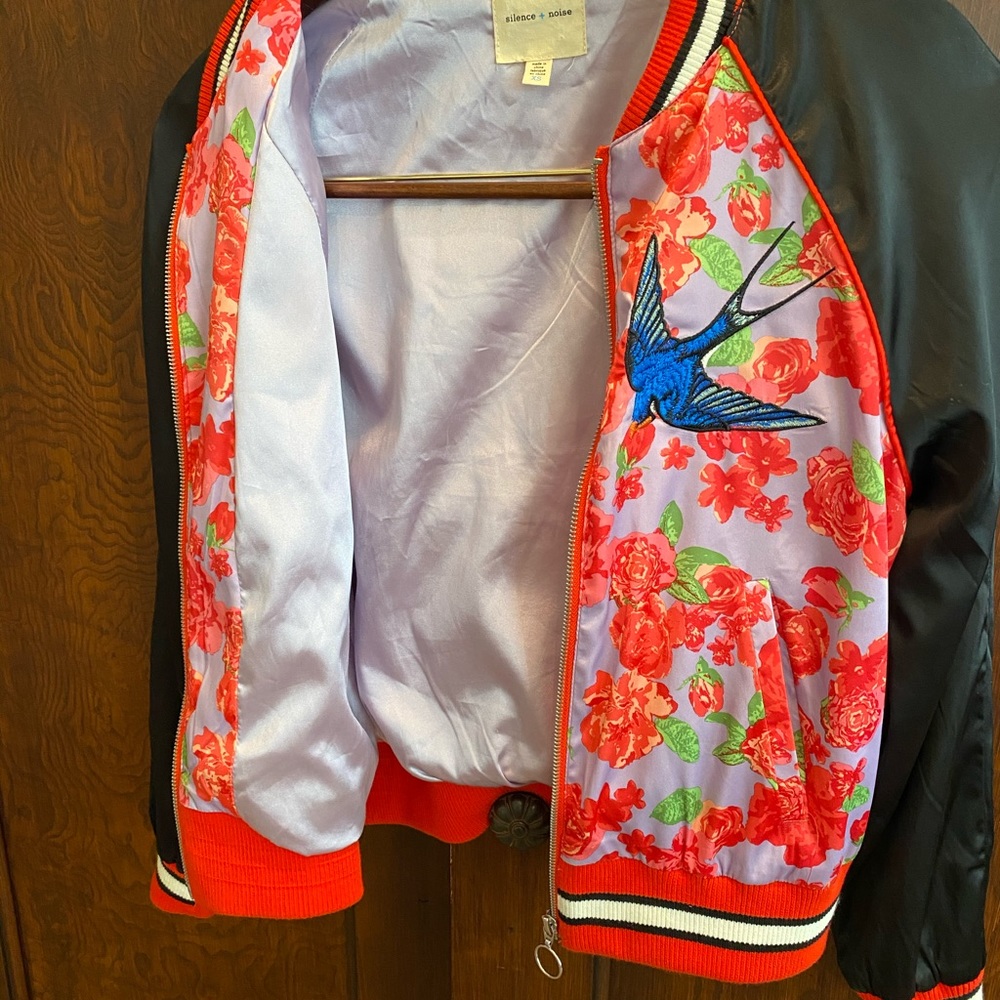 Satin floral and embroidered bomber jacket - Picture 2 of 3